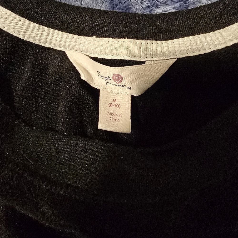 Womens Black Velour Medium Pajamas - Picture 4 of 9